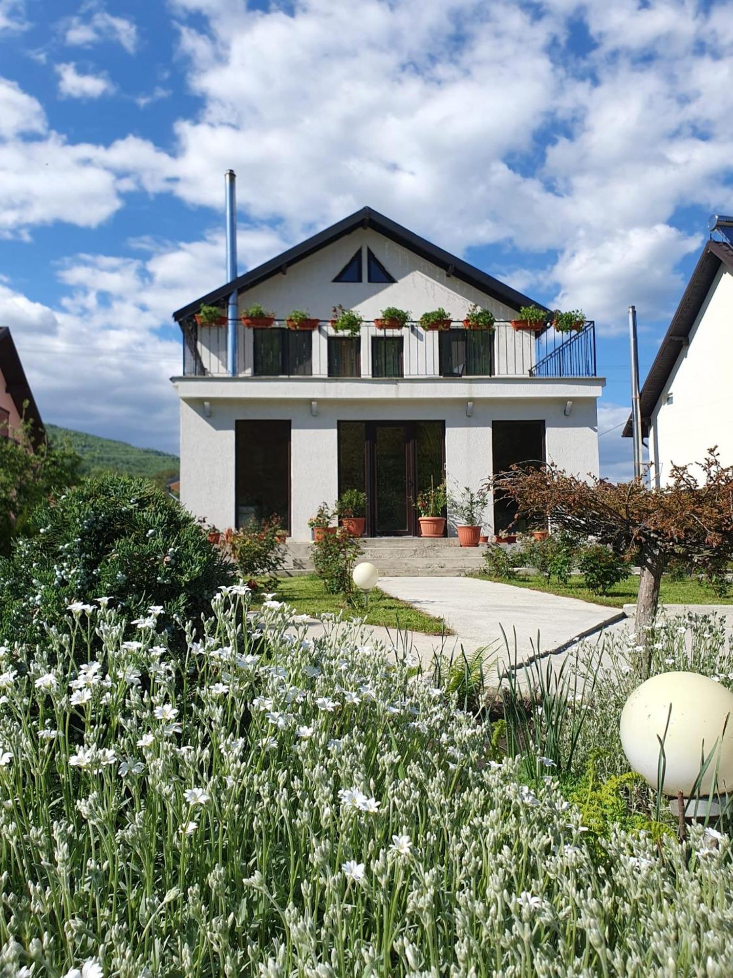 Hanul Doftana Traisteni Exterior photo